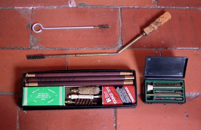 Baqueta y kit para limpieza de armas