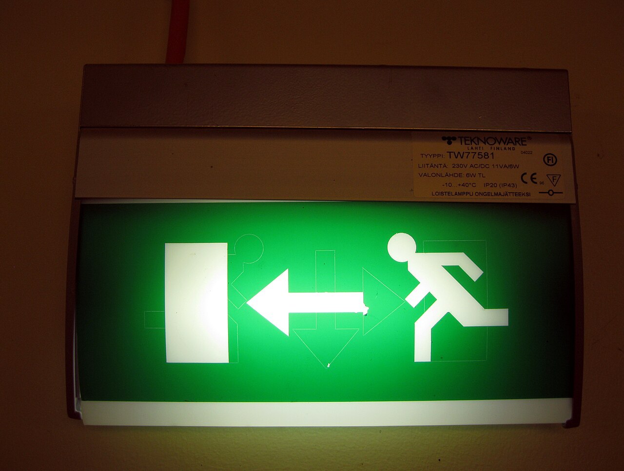 Señal iluminada de salida de emergencia