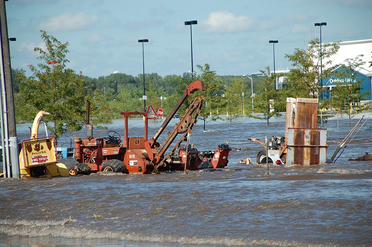 Aparcamiento inundado en Ames