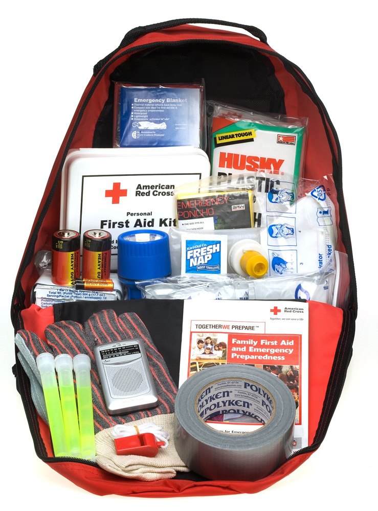 Mochila de emergencia preparada por la Cruz Roja